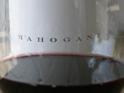 Mahogany Va La Wine
